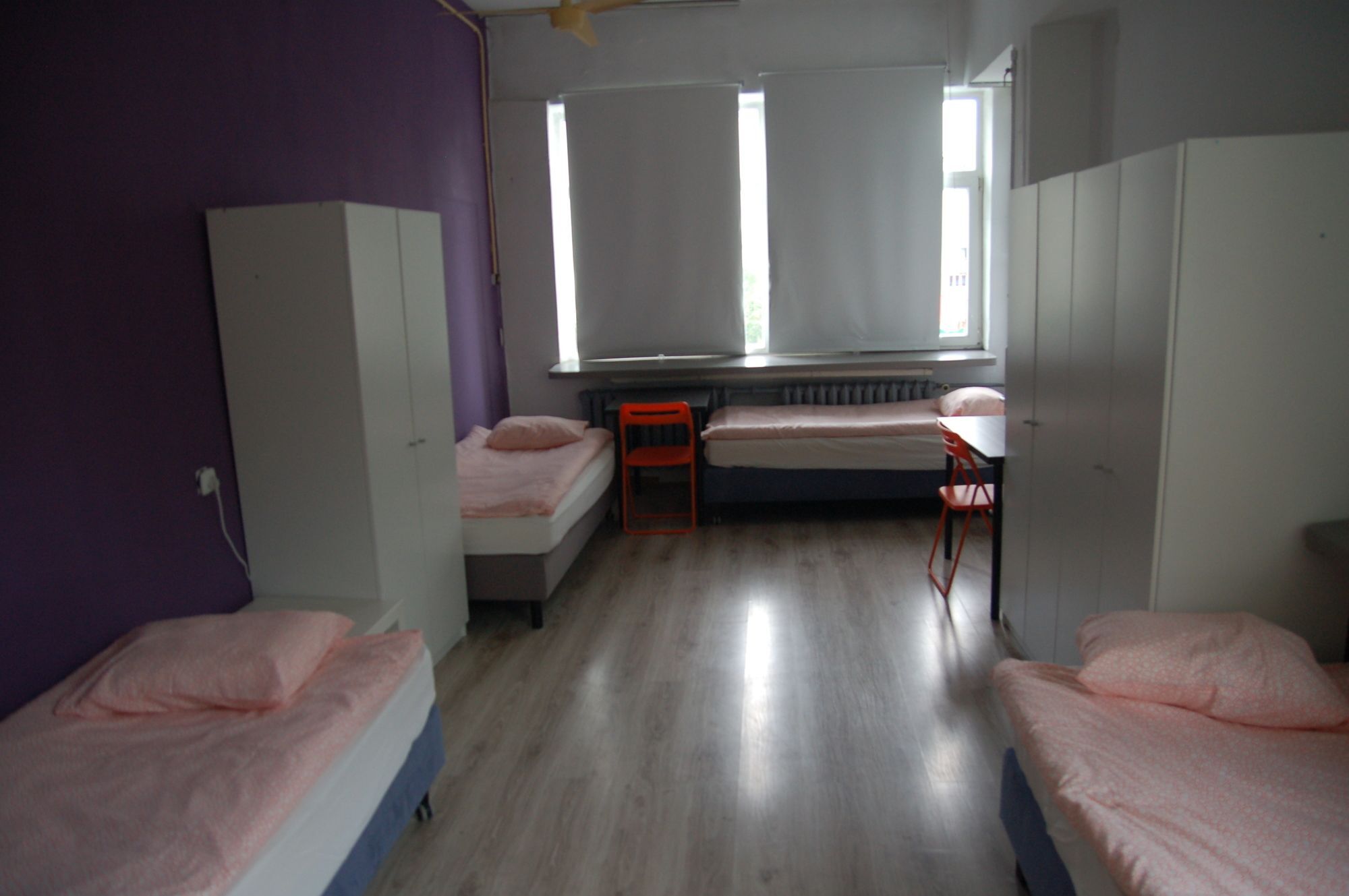 Hostel Family Erasmus Center ワルシャワ エクステリア 写真